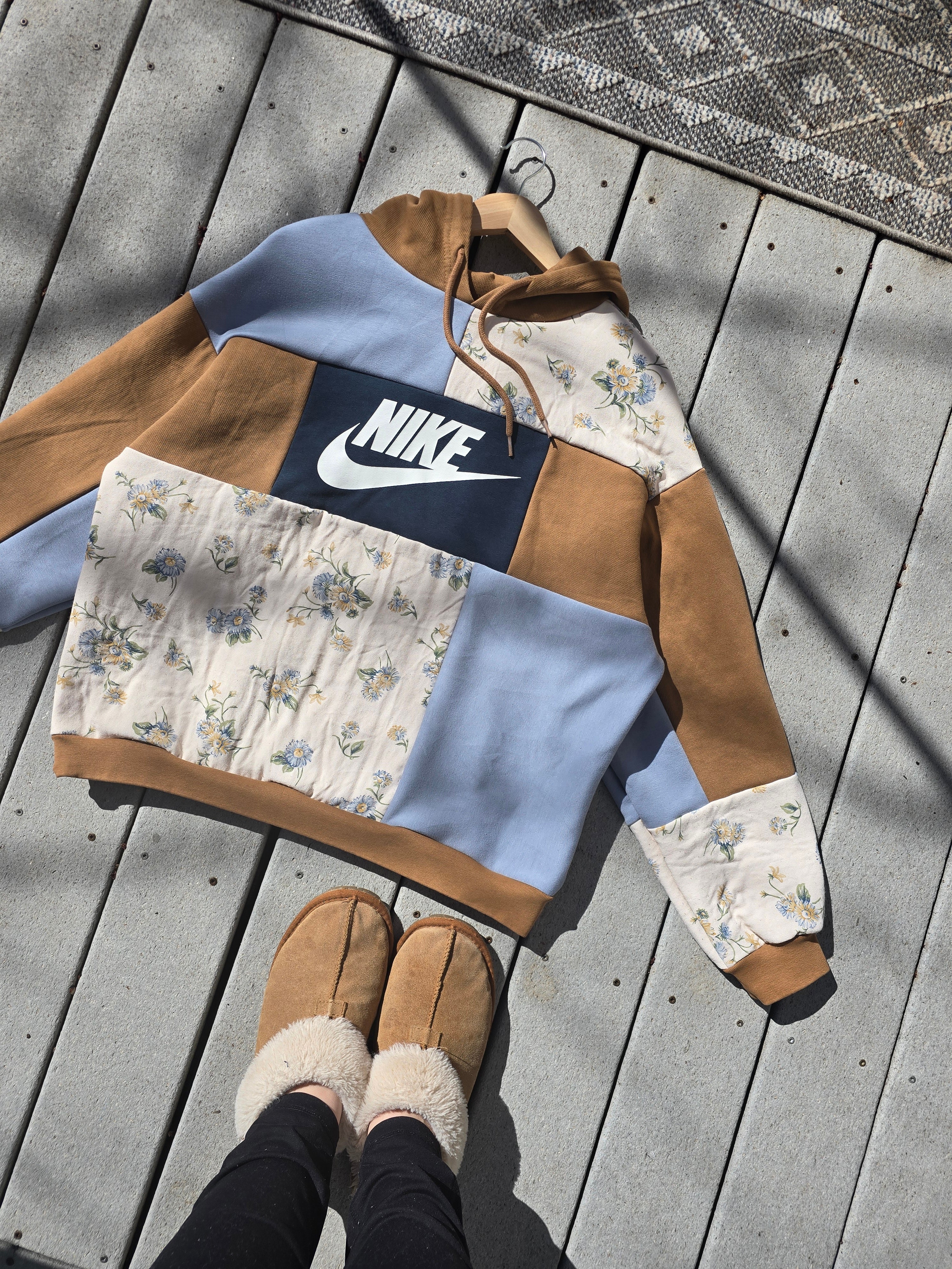 Wild Daisies Patchwork Hoodie (XL)