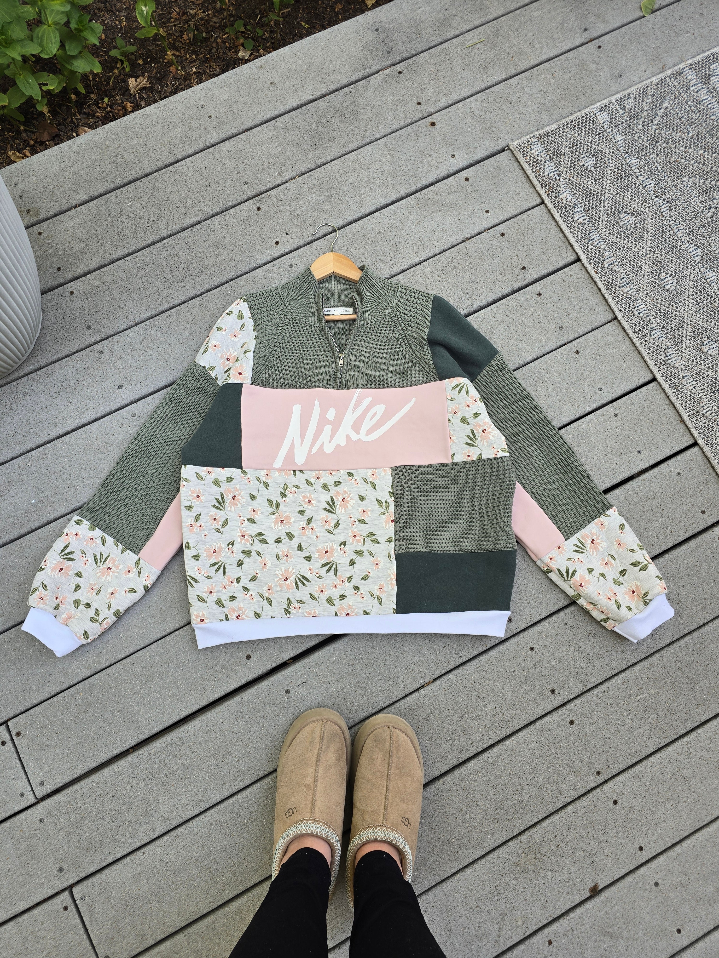 Sage Blossom Patchwork Quarter Zip ✨️ (M/L)