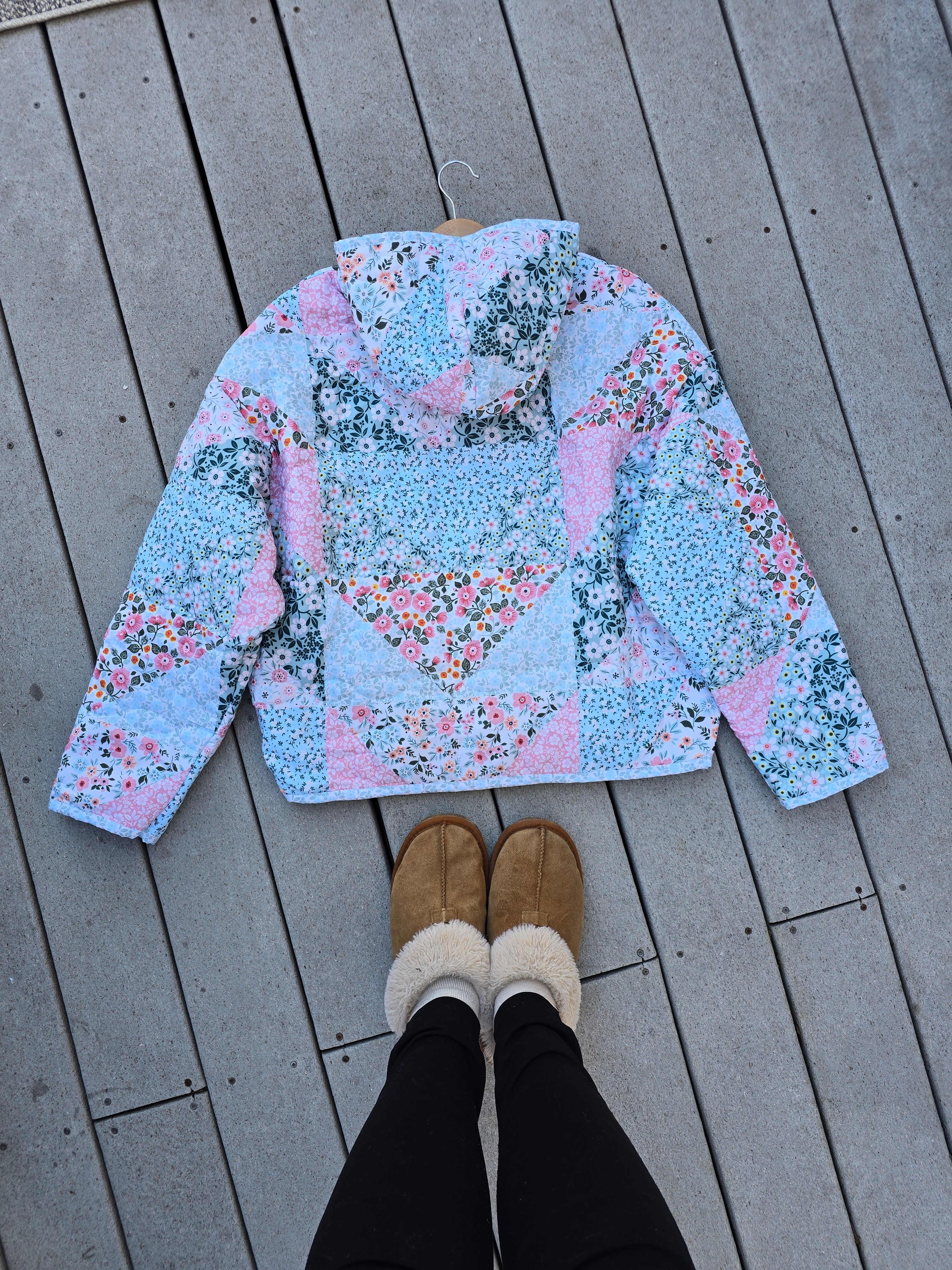 Daisy Daydream Hoodie (L)