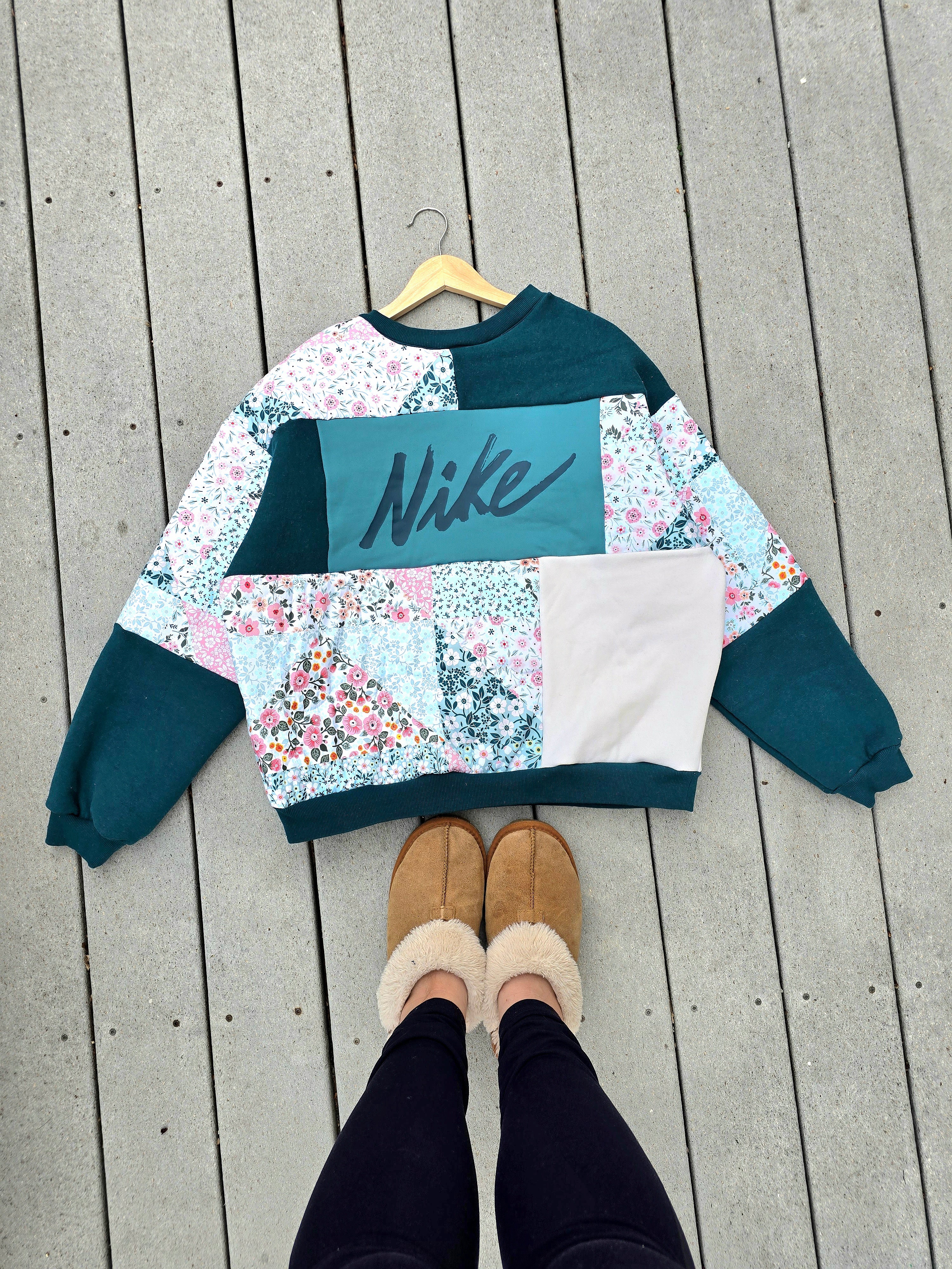 Daisy Daydream Patchwork Crew (XL)