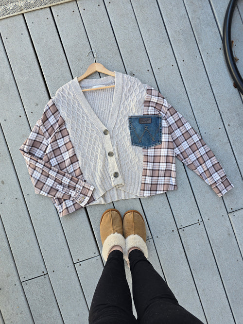 Chai Latte Cardigan (3XL)